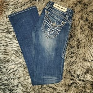 Rock Revival Jean's